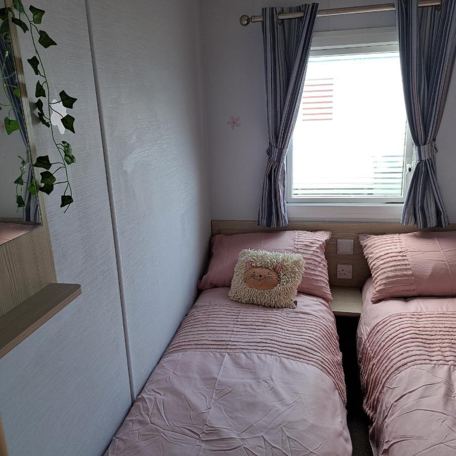 CJ&Daisies Holiday Home Prestatyn Extérieur photo